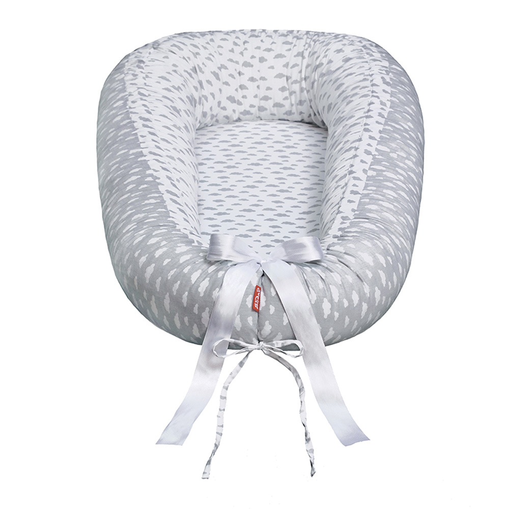 Scamp babafészek kókuszbetétes Little Clouds White Grey BF001