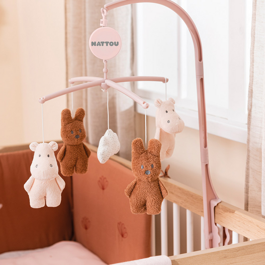 Nattou zenélő-forgó plüss Susie and Bonnie